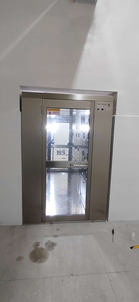 山东国风空调工程有限公司风淋室安装